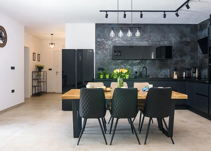 Villa Tempest With Private Pool And Jacuzzi *